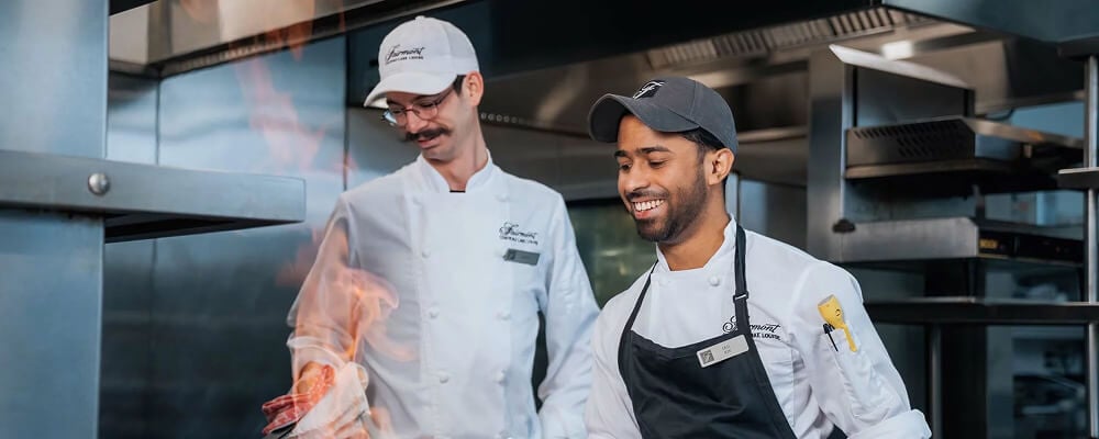 fairmont-hotel-restaurant-staff